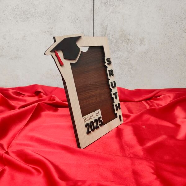Graduation Frame - MFD BGC3008251 - Image 4